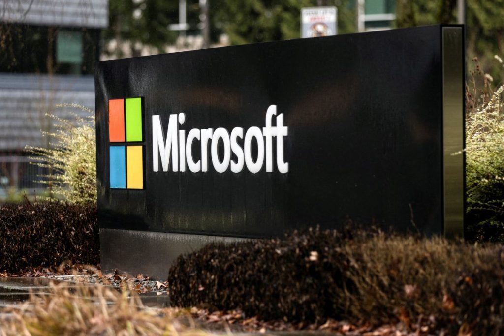Microsoft Integra La Ia De Bing En Los Programas Swiftkey, Skype Y Start